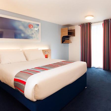 Travelodge Maidenhead Central Εξωτερικό φωτογραφία