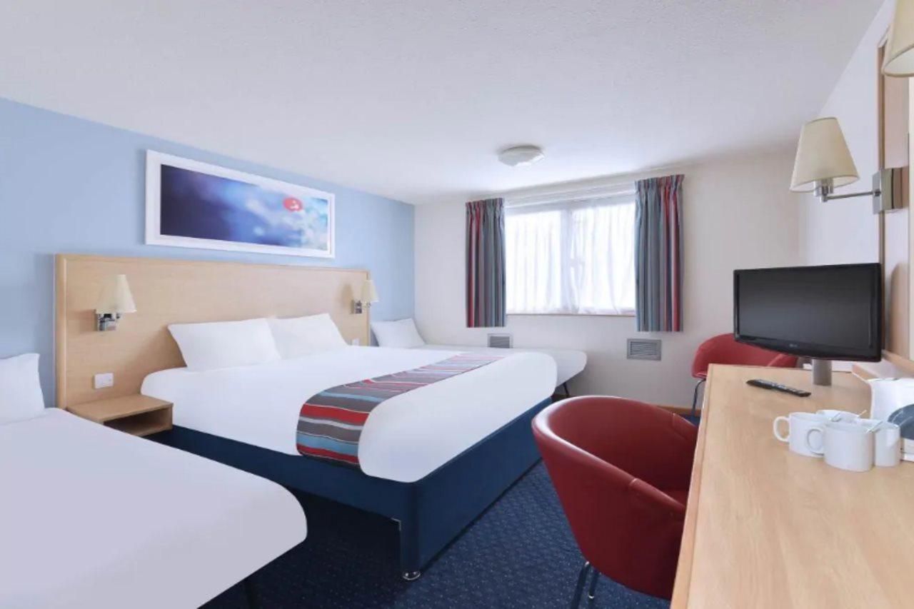 Travelodge Maidenhead Central Εξωτερικό φωτογραφία